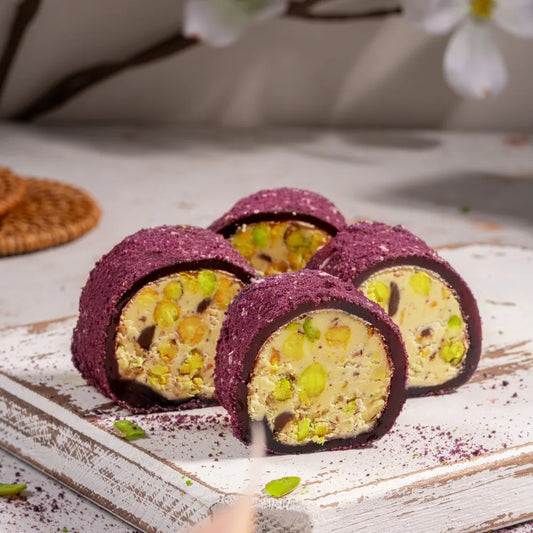 LokumZade HİNDİSTAN CEVİZLİ GALAXY KARADUT FISTIKLI SARMA TÜRK LOKUMU